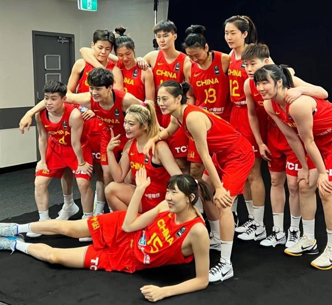 虽然威廉·卡斯尔此举只是为了制造一种轰动效应，以加大影片的宣传力度，然而劳埃德保险公司却是非常小心，他们坚持不让那些前患有心脏病或其他有生命危险疾病的观众入场，而且，他们还将在观看影片过程中自杀的情况排除在承保范围之外。